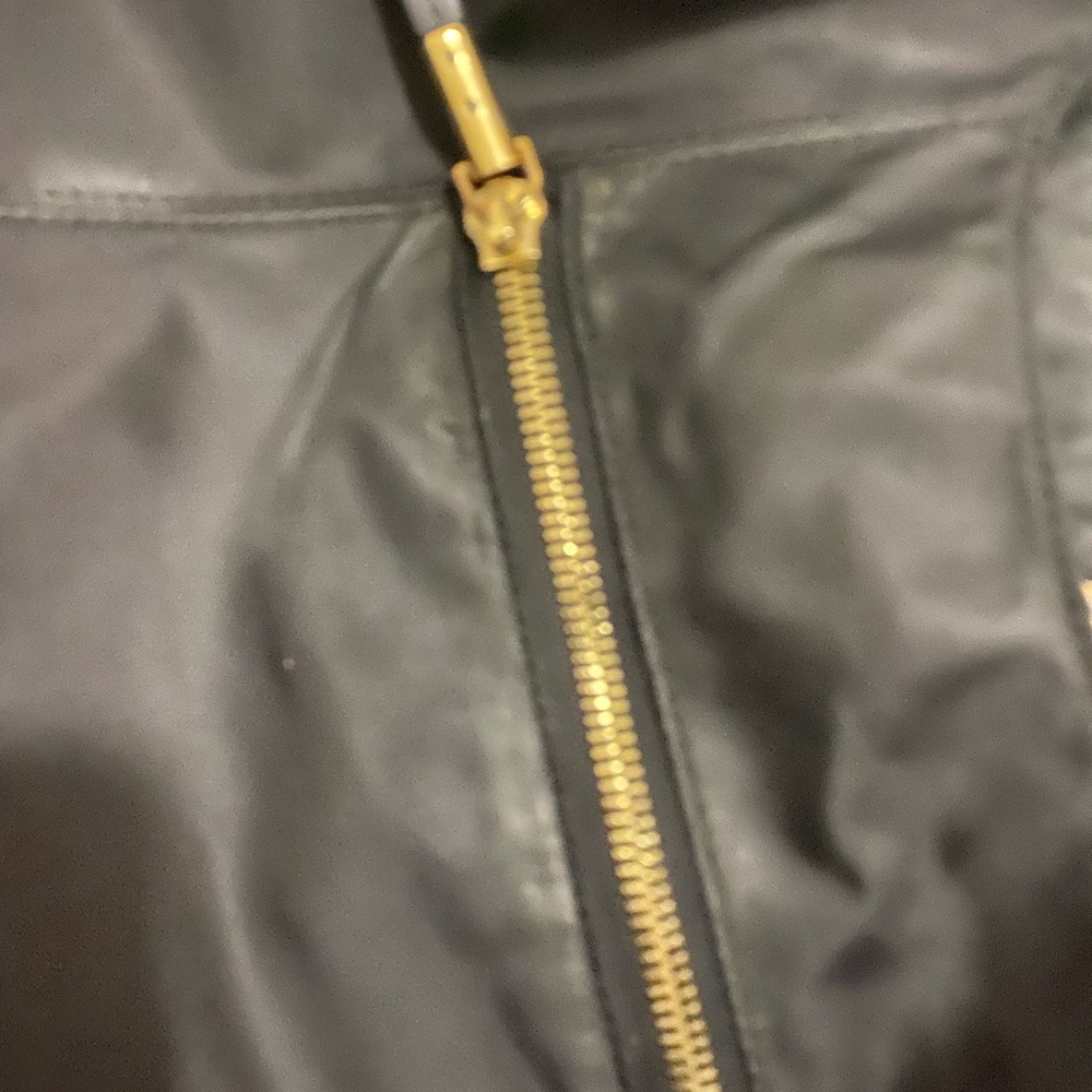 Vince Camuto Sleek Black Hobo Bag - Picture 5 of 13